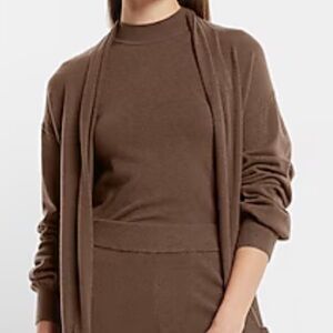 EXPRESS ULTRA SOFT SWEATER HIGH NECK TANK TOP